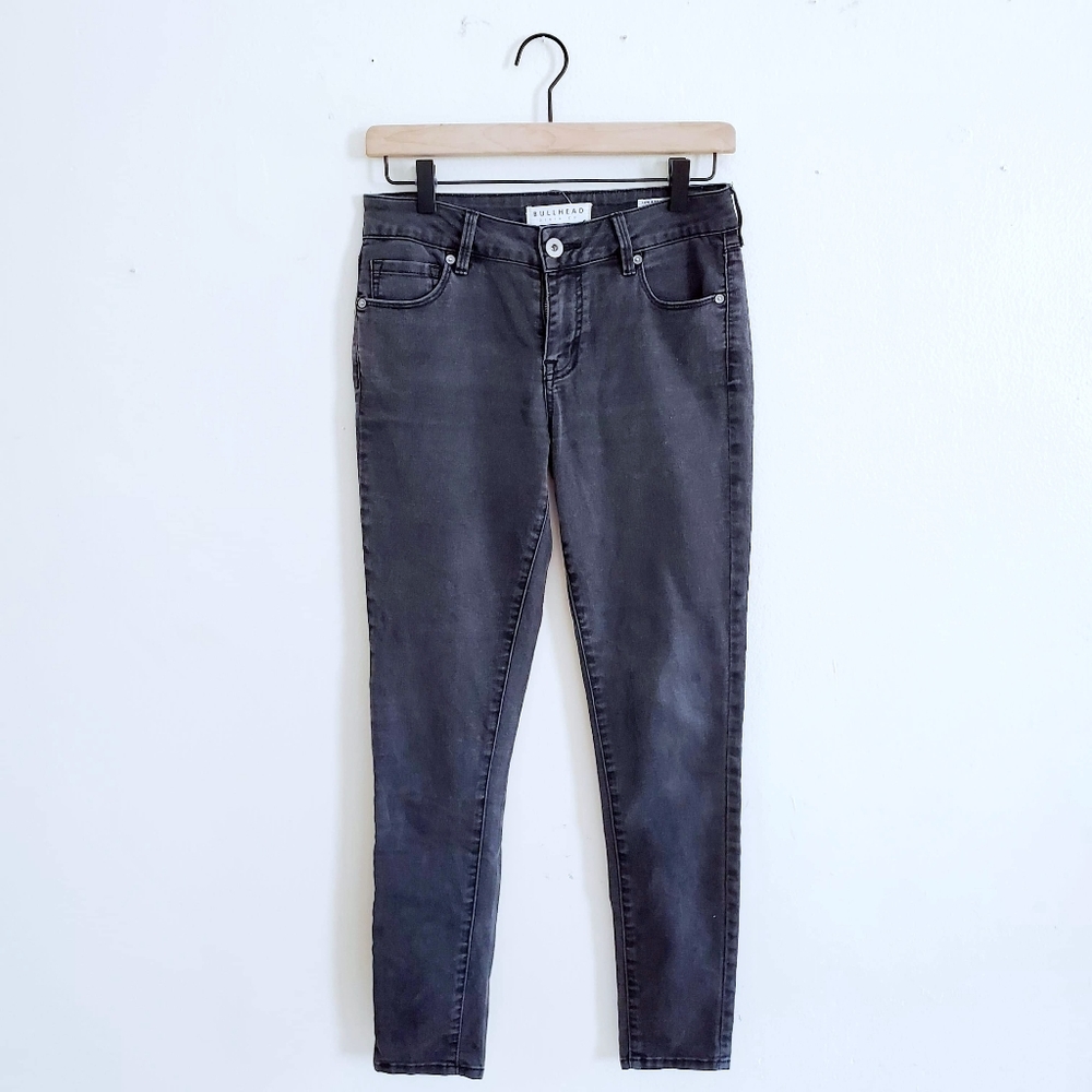 Bullhead denim co. Skinny jeans